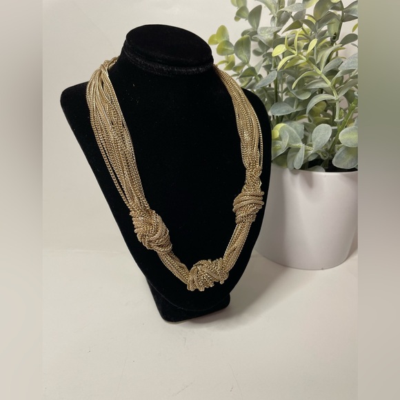 WOMEN'S GOLD KNOT NECKLACE with lobster clasp 18' - Picture 7 of 16